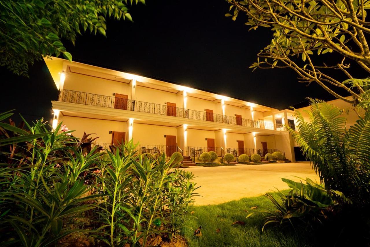 Baan Anong Hotel Aranyaprathet Exterior foto